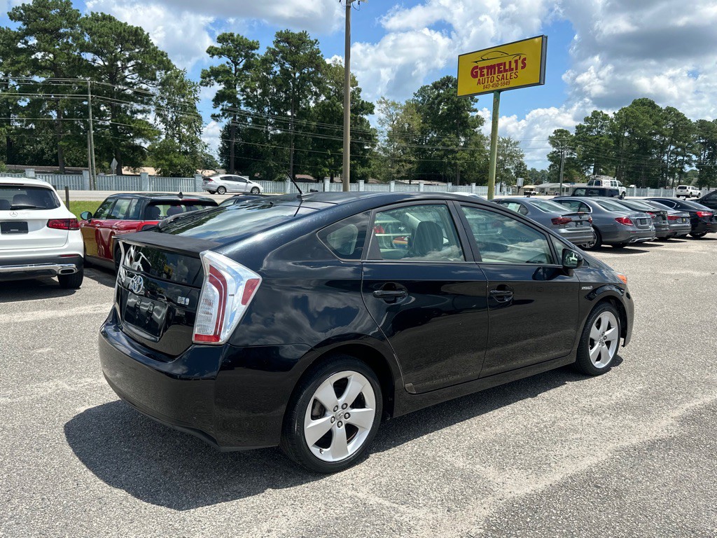 2012 Toyota Prius Image 8