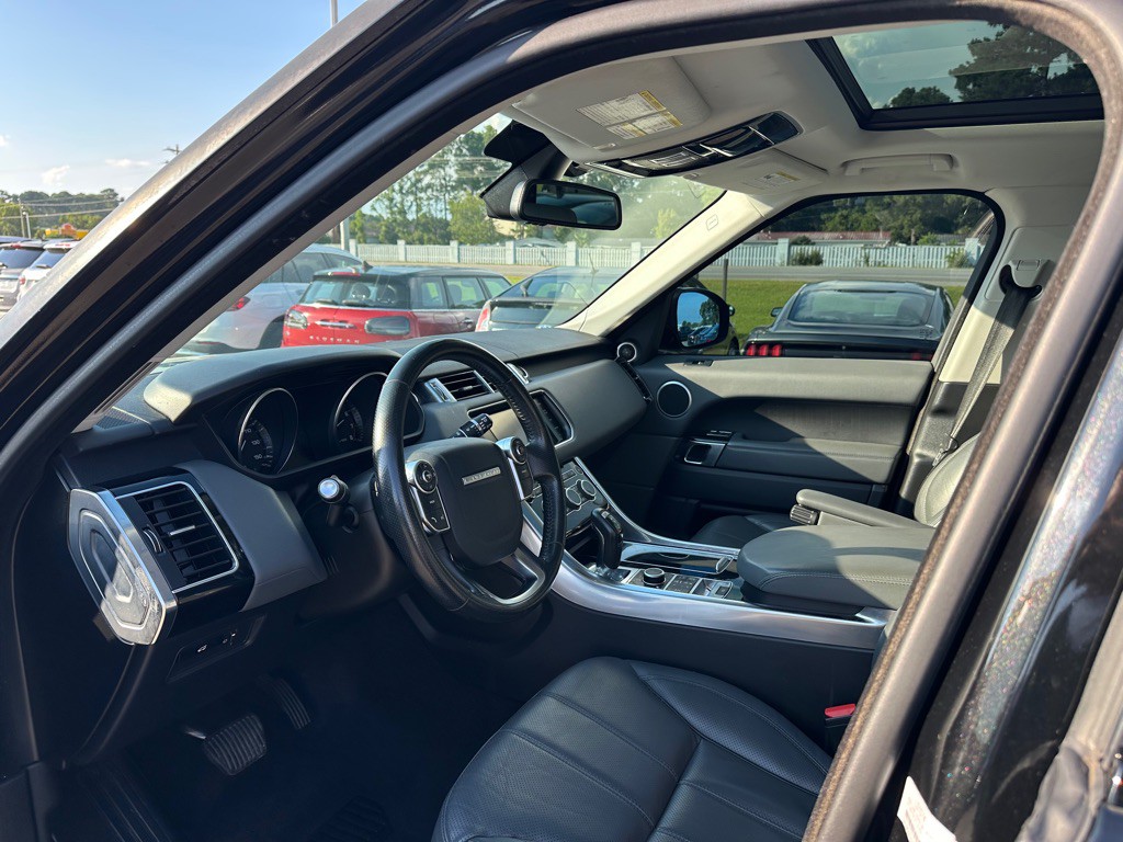 2015 Land Rover Range Rover Sport Image 12