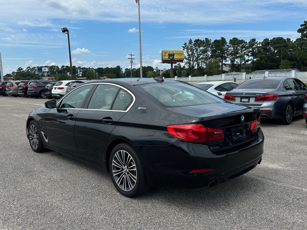 2019 BMW 5 Series Image 4