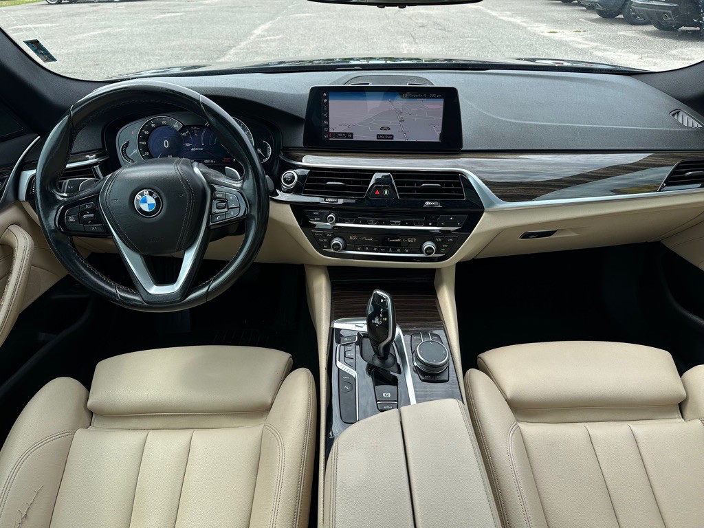 2019 BMW 5 Series Image 14