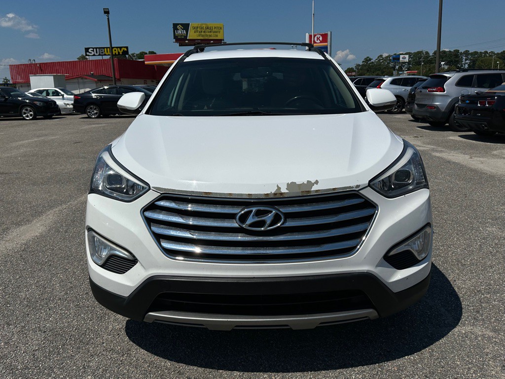 2016 Hyundai Santa Fe Image 2