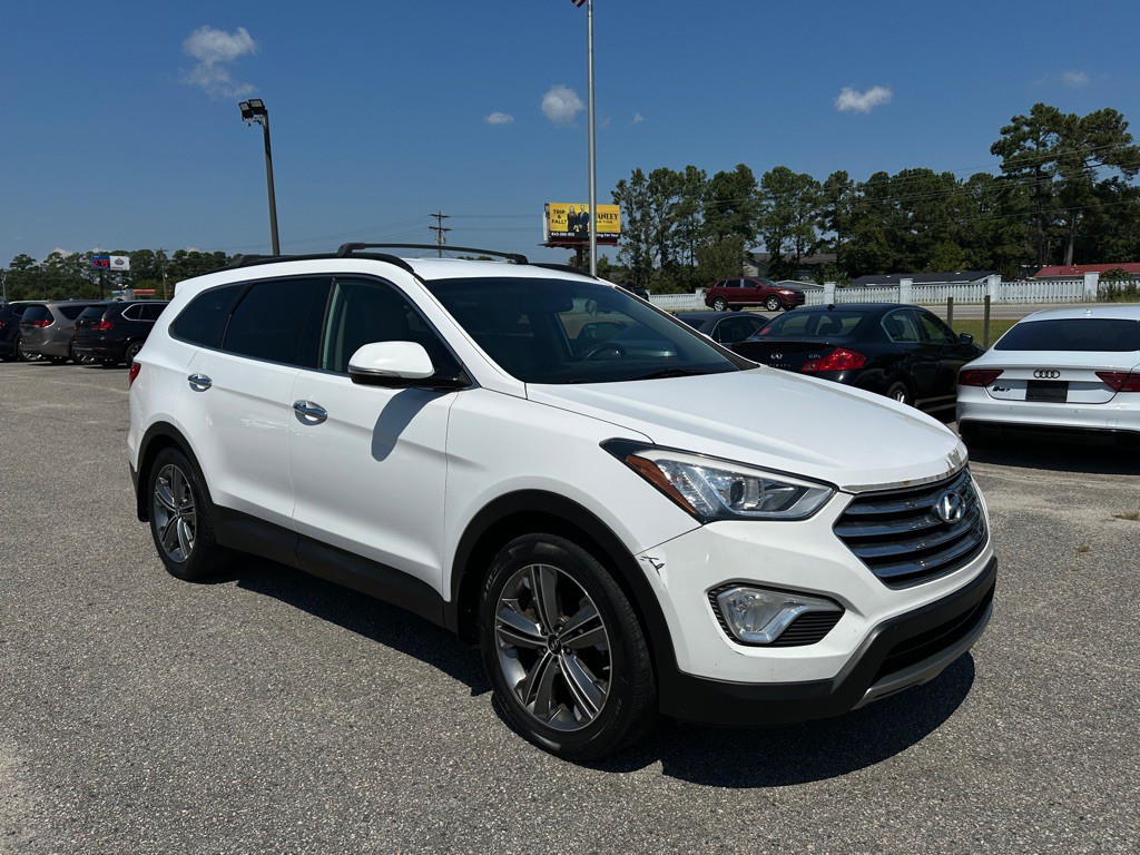 2016 Hyundai Santa Fe Image 3