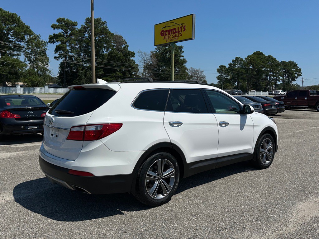 2016 Hyundai Santa Fe Image 5