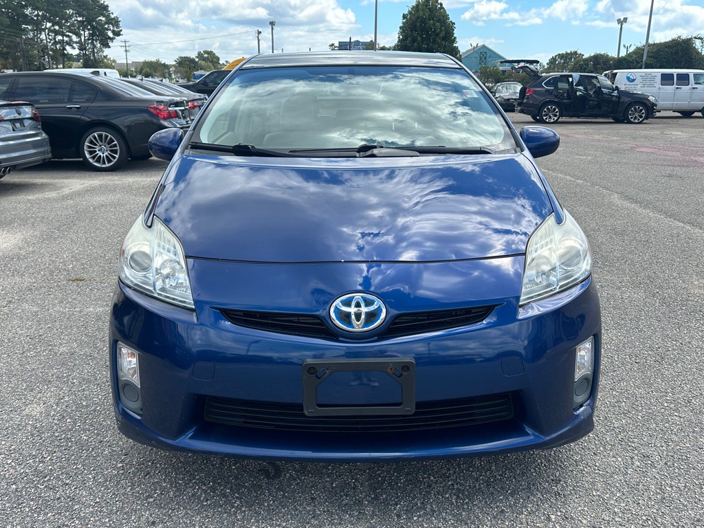 2011 Toyota Prius Image 2