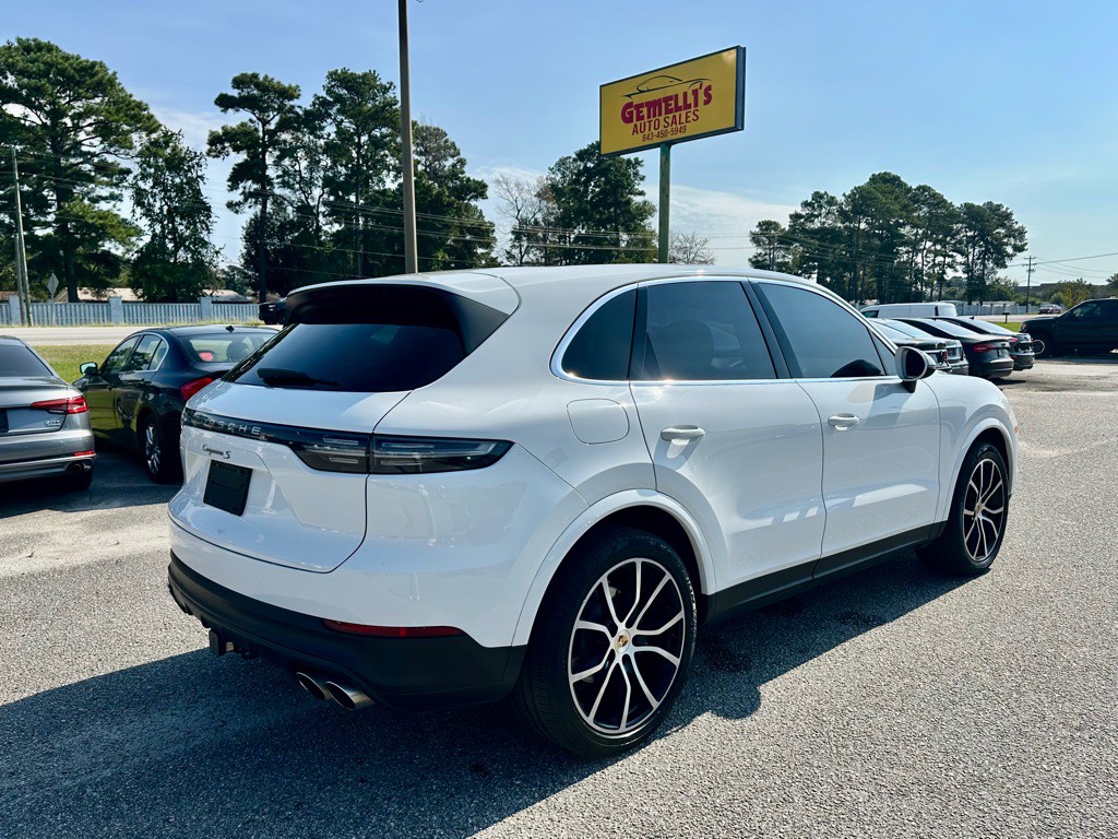 2019 Porsche Cayenne Image 5