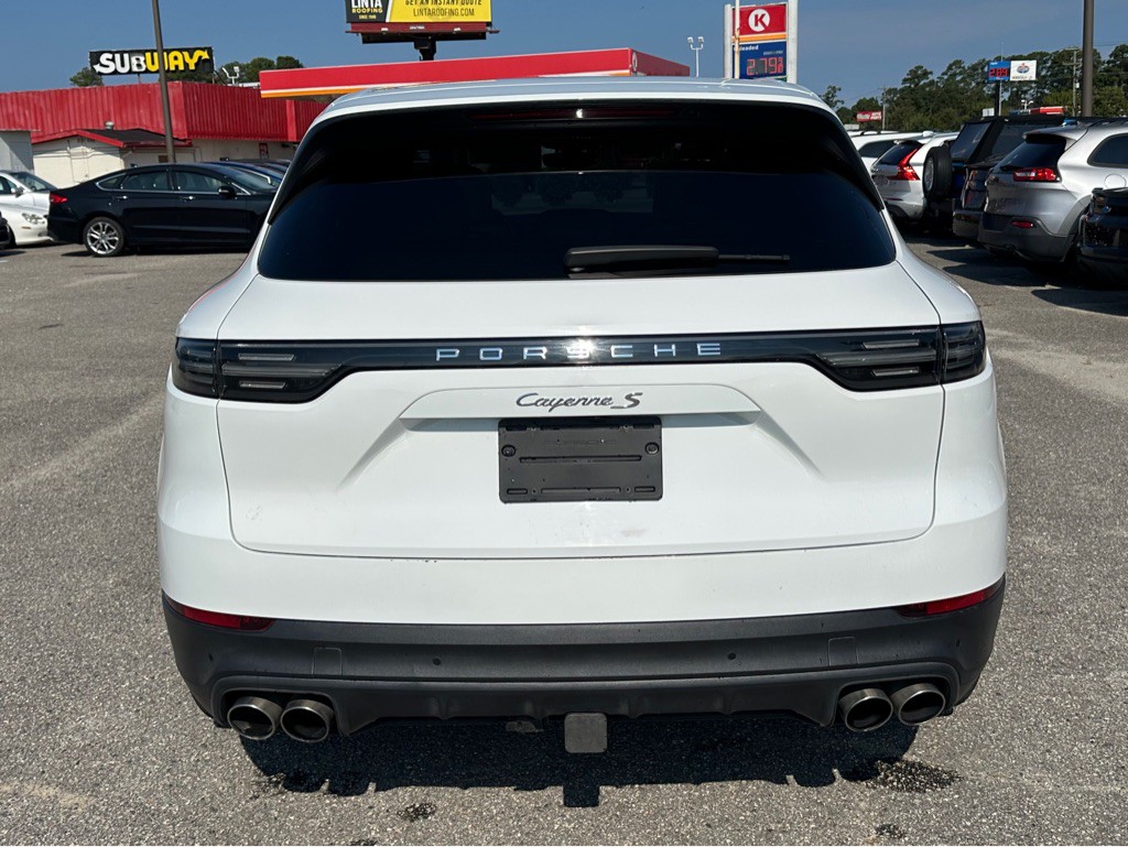 2019 Porsche Cayenne Image 6