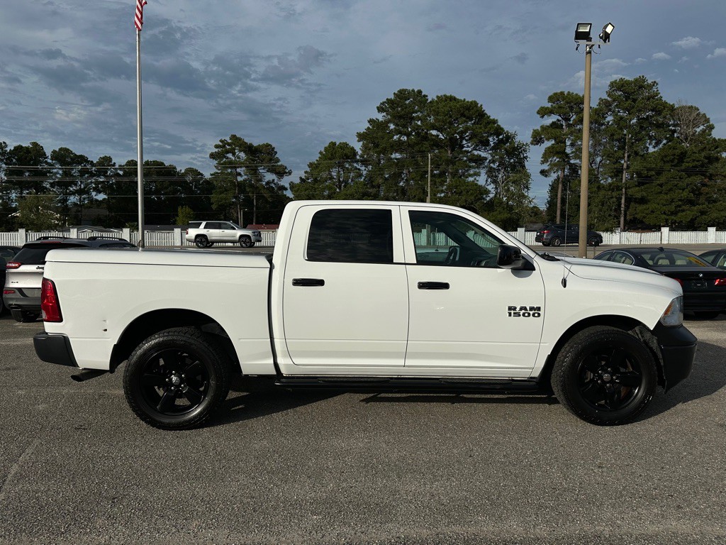 2015 RAM 1500 Image 4