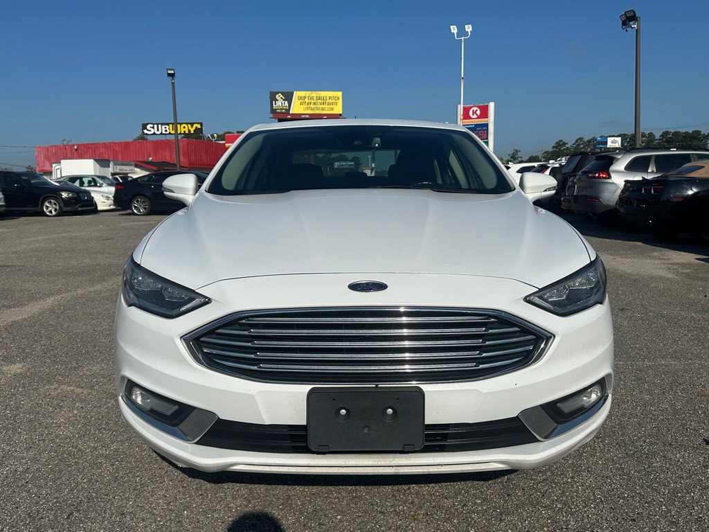 2017 Ford Fusion Image 2