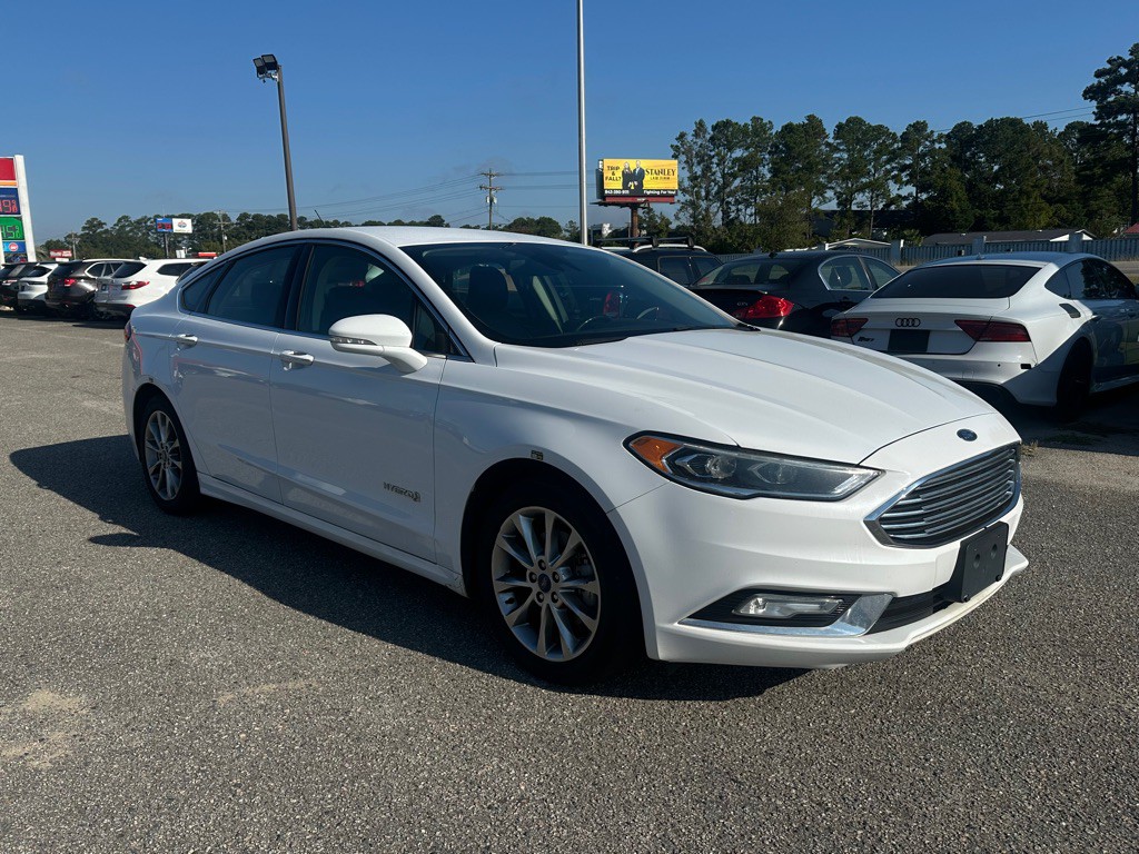 2017 Ford Fusion Image 3