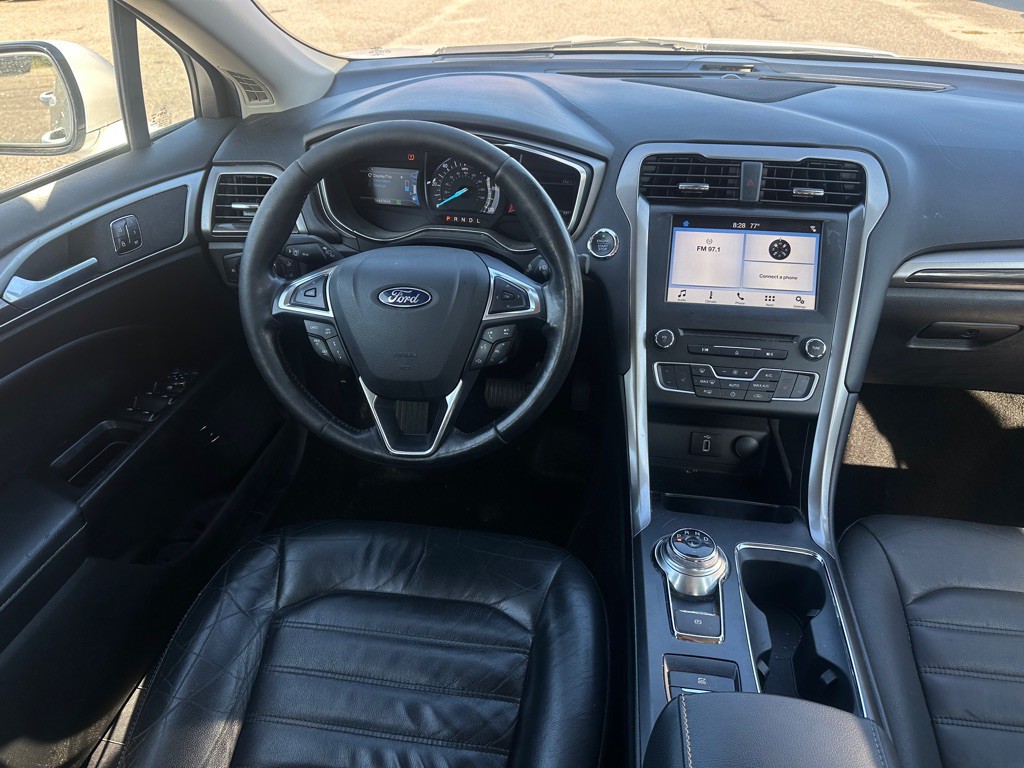 2017 Ford Fusion Image 13
