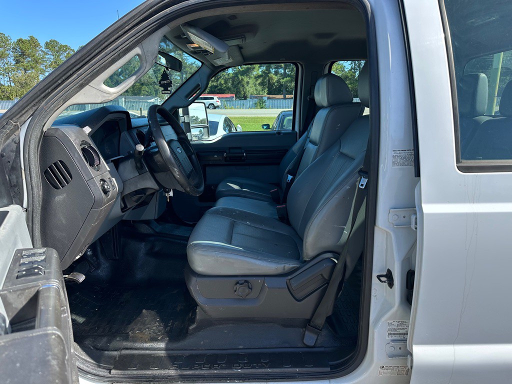 2014 Ford F-350 Image 9