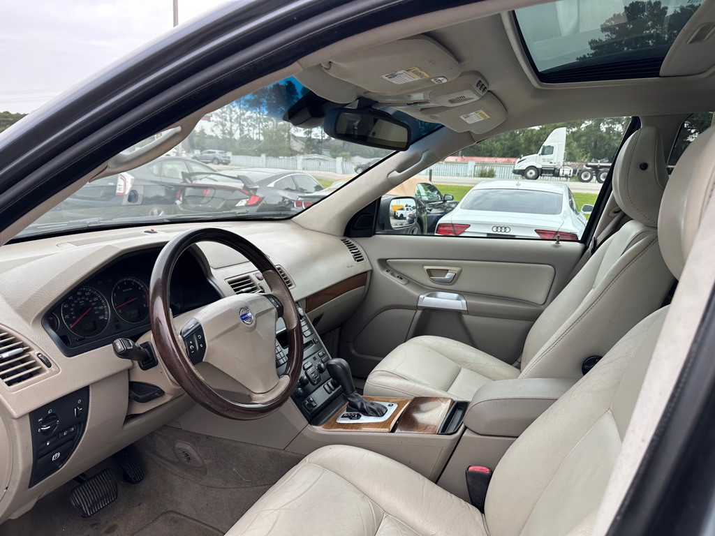 2006 Volvo XC90 Image 10
