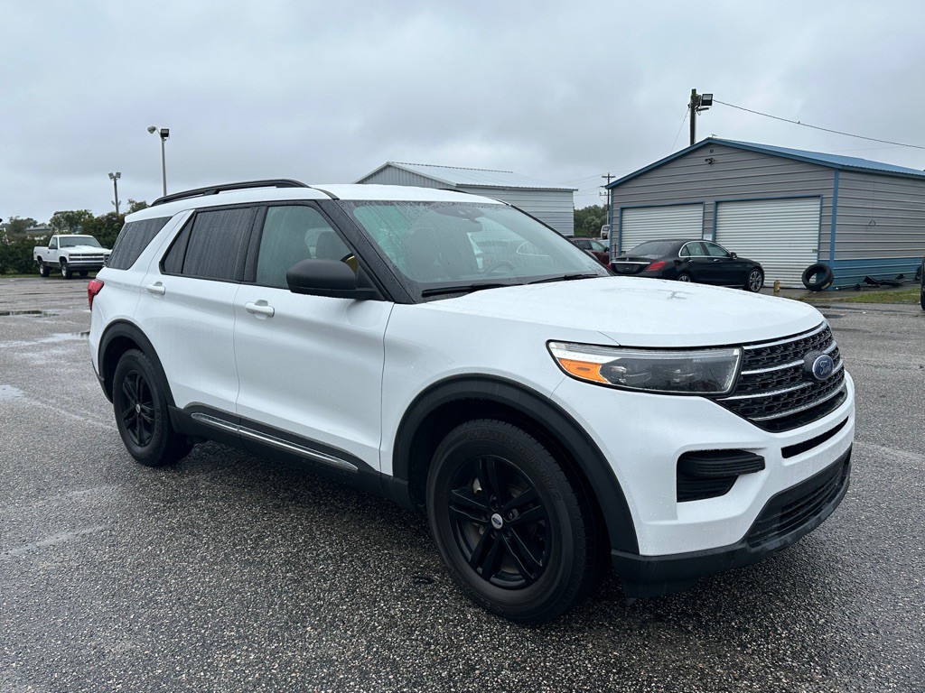 2020 Ford Explorer Image 3