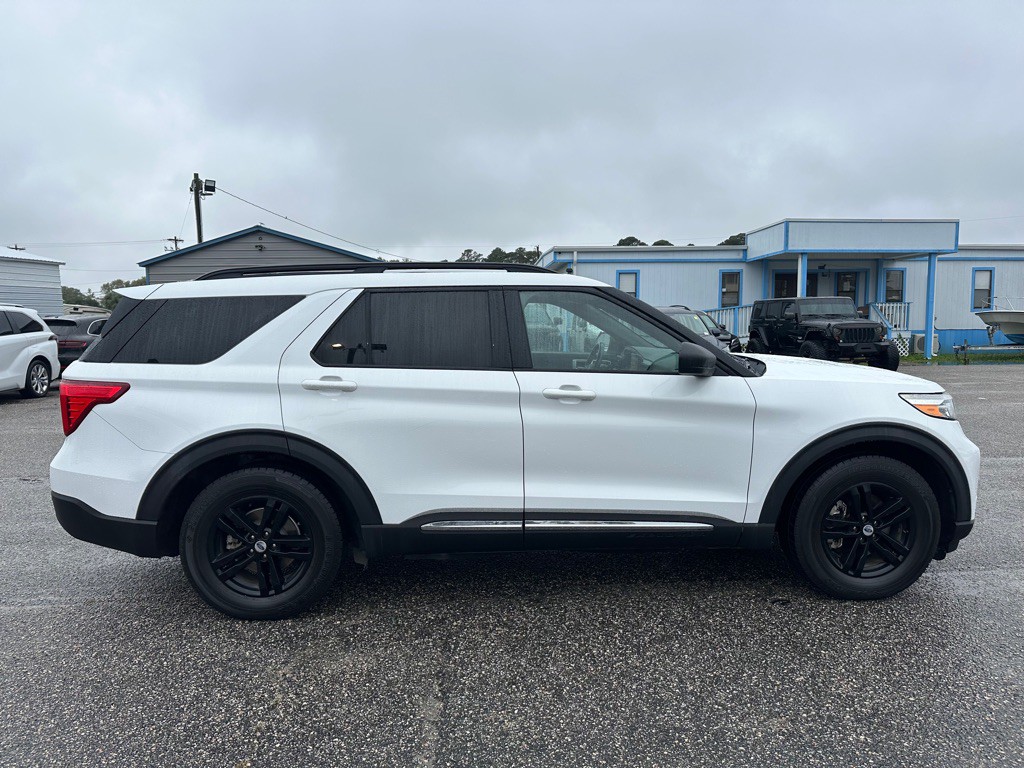 2020 Ford Explorer Image 4