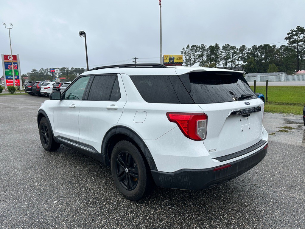 2020 Ford Explorer Image 7