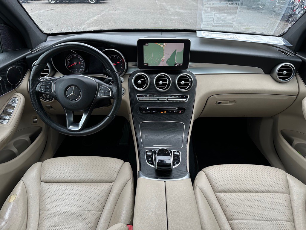 2018 Mercedes-Benz GLC-Class Image 15