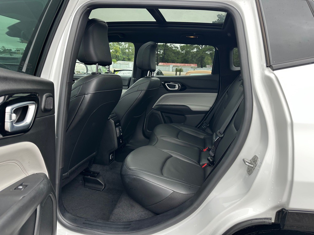 2025 Jeep Compass Image 11