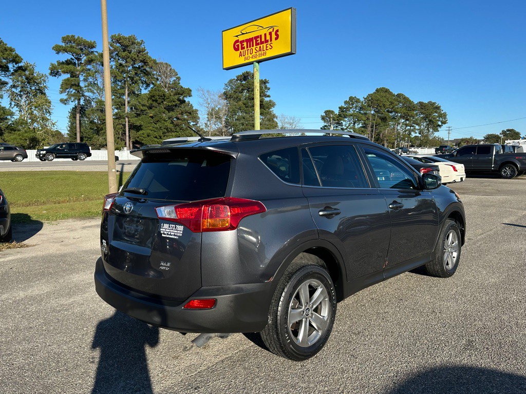 2015 Toyota Rav4 Image 4