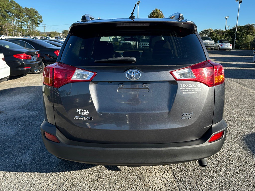 2015 Toyota Rav4 Image 5