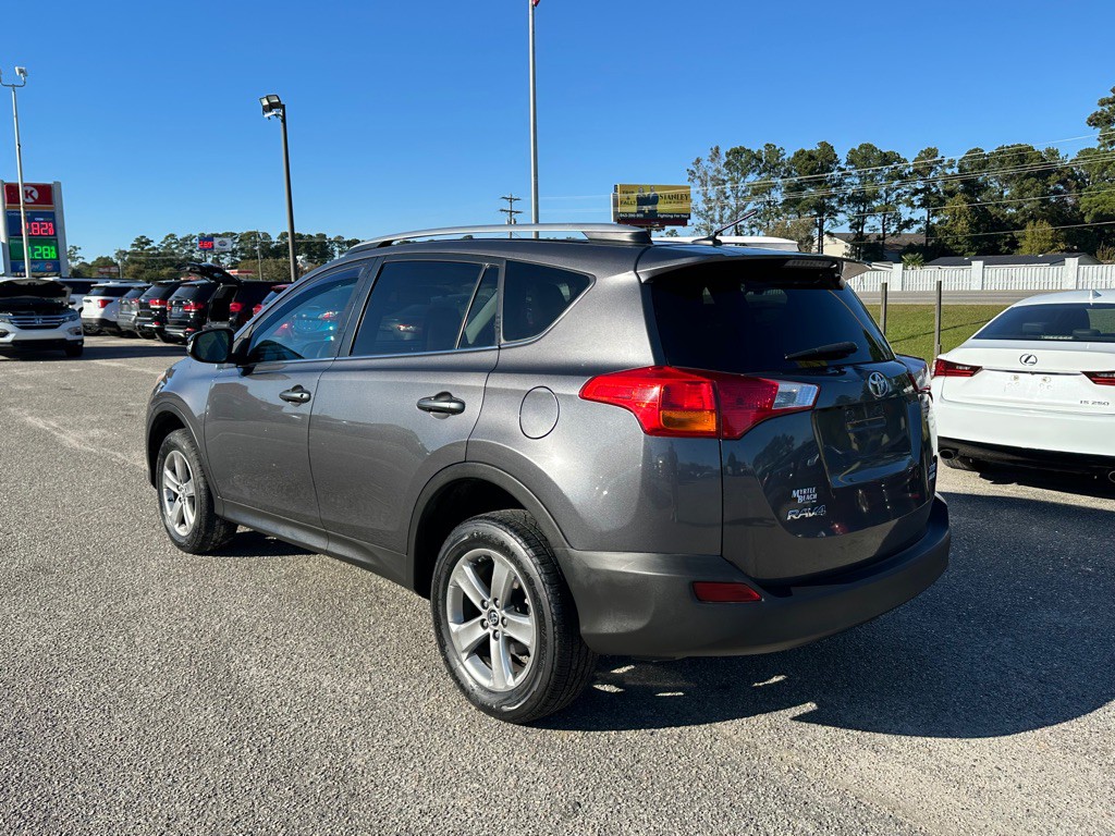2015 Toyota Rav4 Image 6