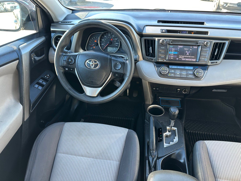 2015 Toyota Rav4 Image 12