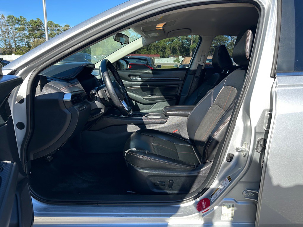2020 Nissan Altima Image 5