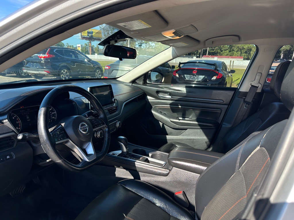2020 Nissan Altima Image 6