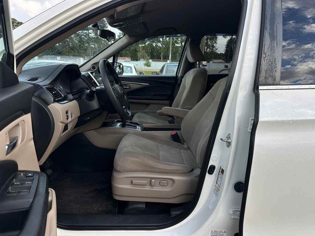 2016 Honda Pilot Image 11