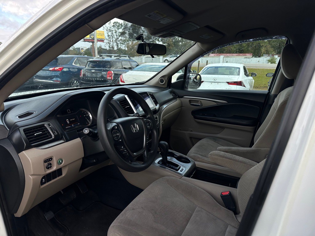 2016 Honda Pilot Image 12