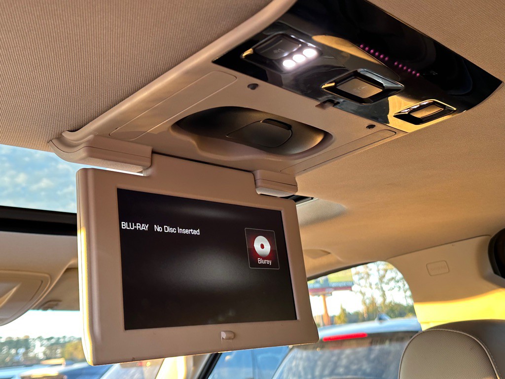 2016 GMC Yukon Image 13