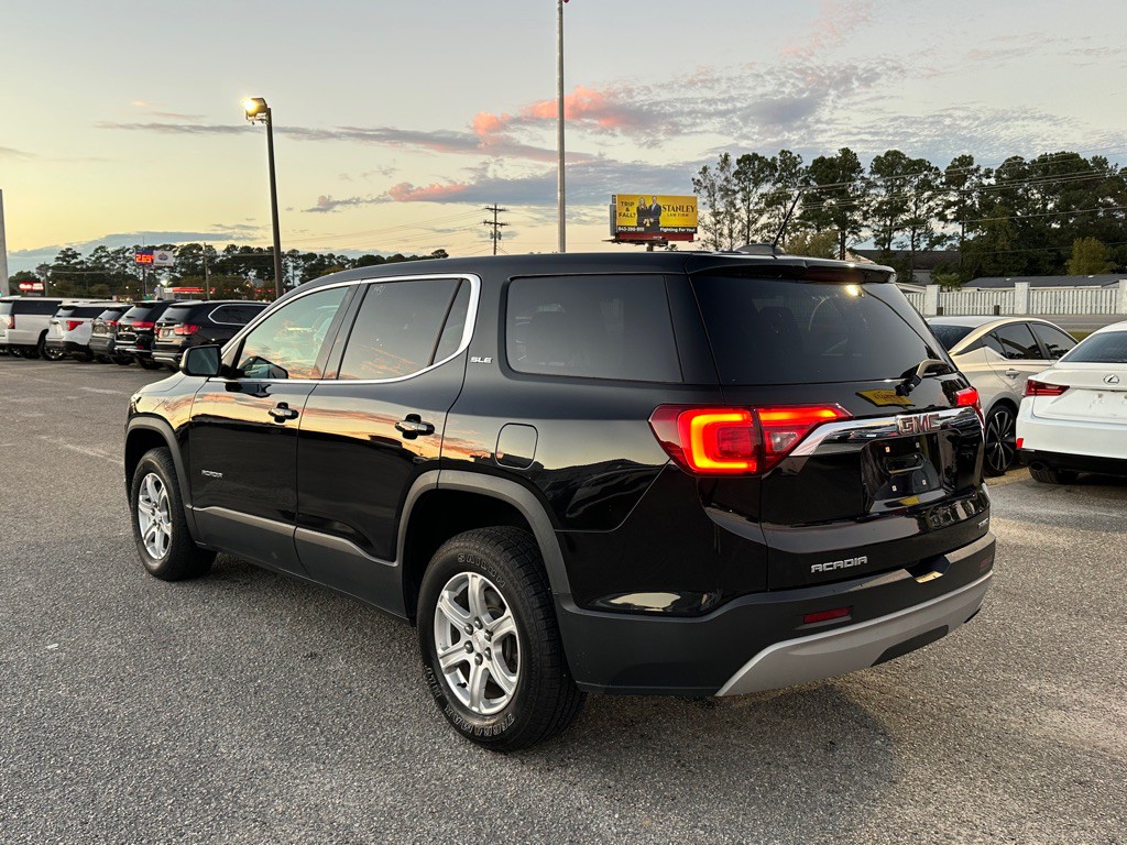 2017 GMC Acadia Image 6
