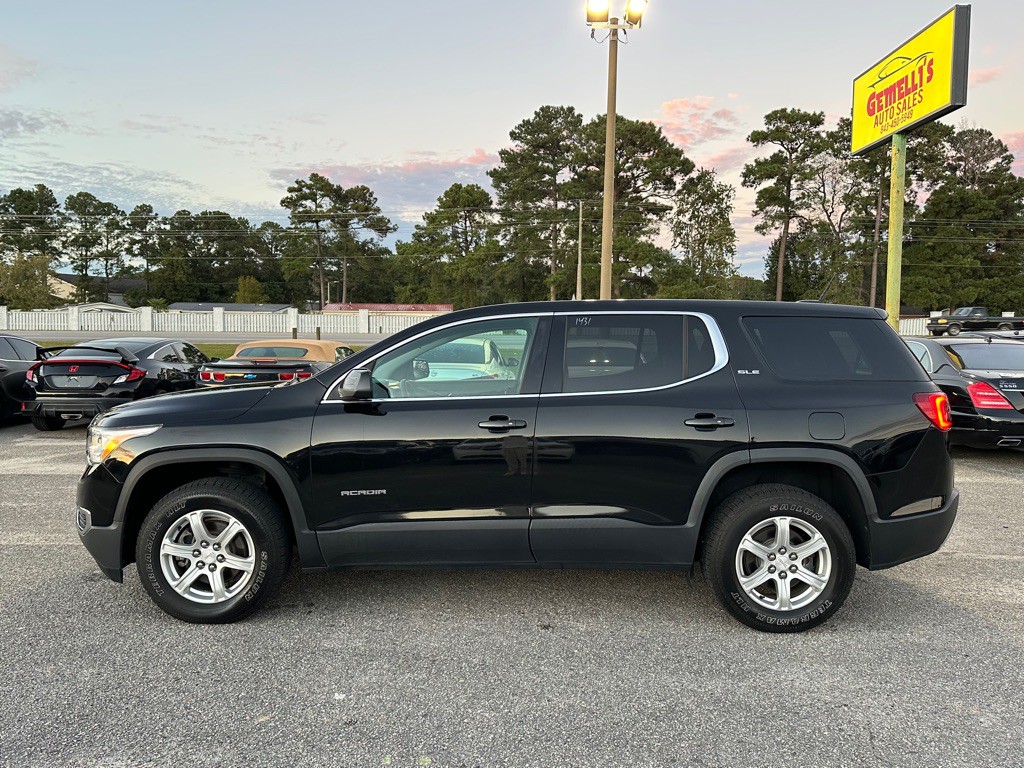 2017 GMC Acadia Image 7
