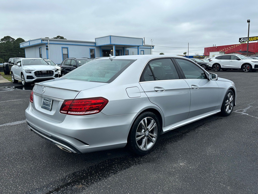 2016 Mercedes-Benz E-Class Image 5
