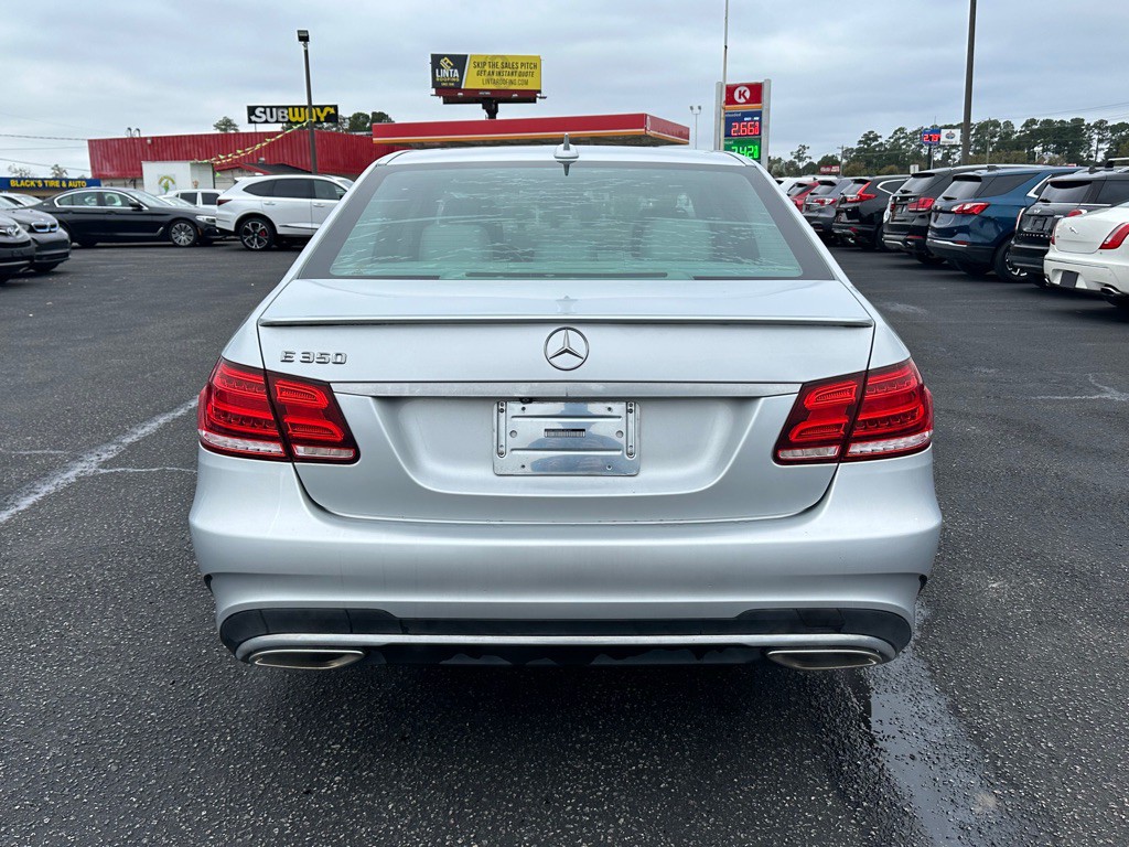 2016 Mercedes-Benz E-Class Image 6