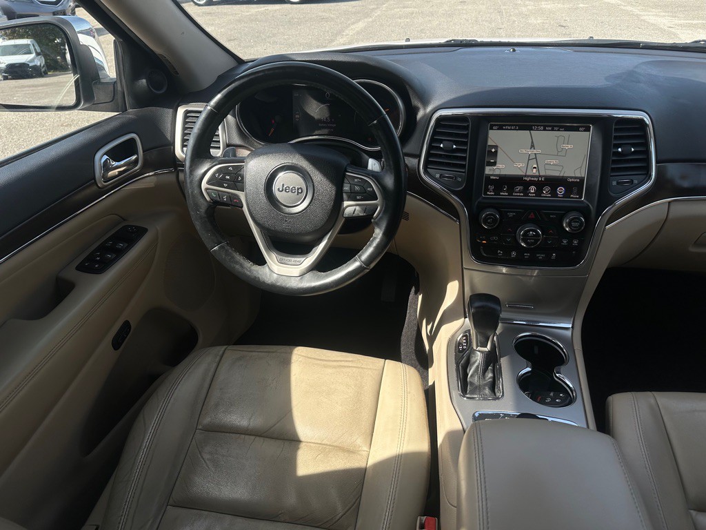 2017 Jeep Grand Cherokee Image 13