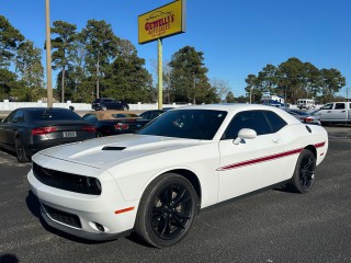 Image for 2018 Dodge Challenger SXT ID: 6975897
