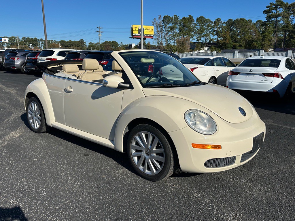 2008 Volkswagen Beetle Image 3