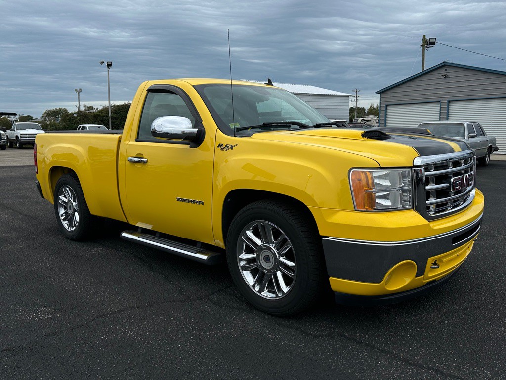 2010 GMC Sierra Image 3