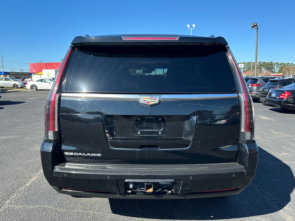 2017 Cadillac Escalade Image 6