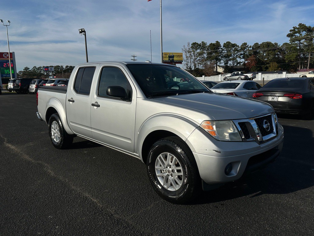 2016 Nissan Frontier Image 3