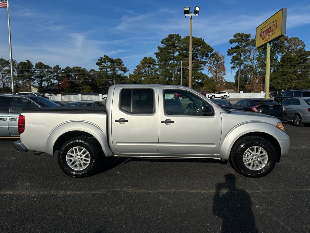 2016 Nissan Frontier Image 4