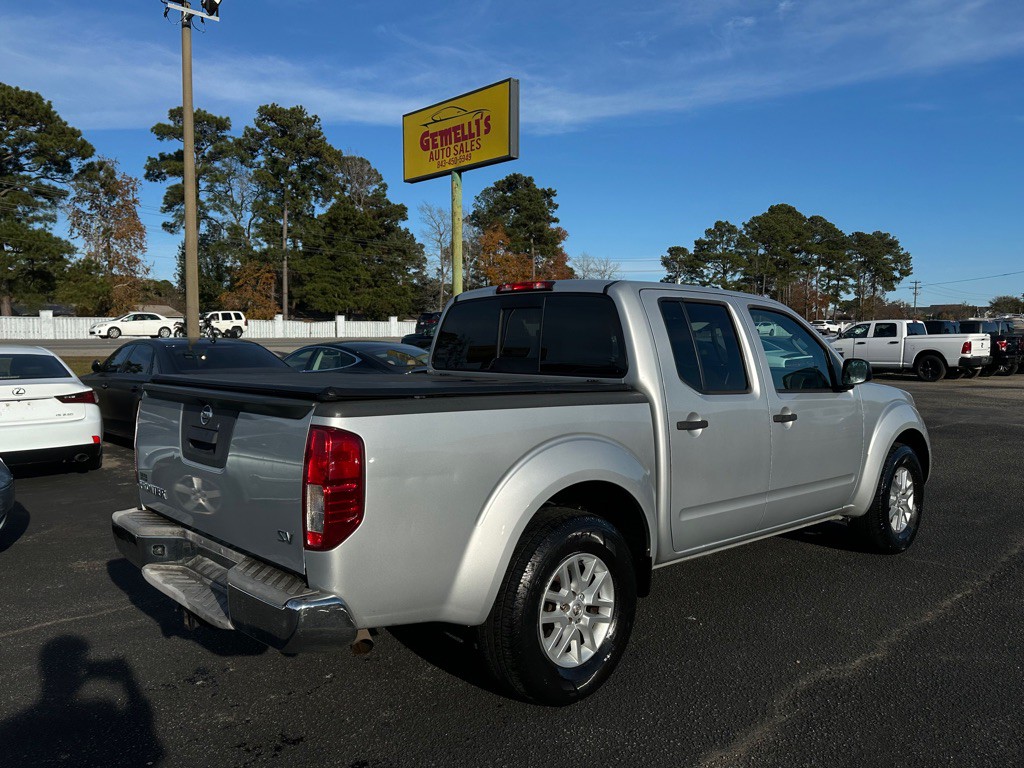 2016 Nissan Frontier Image 5