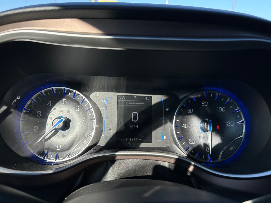 2018 Chrysler Pacifica Image 10