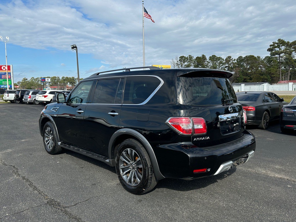 2017 Nissan Armada Image 7