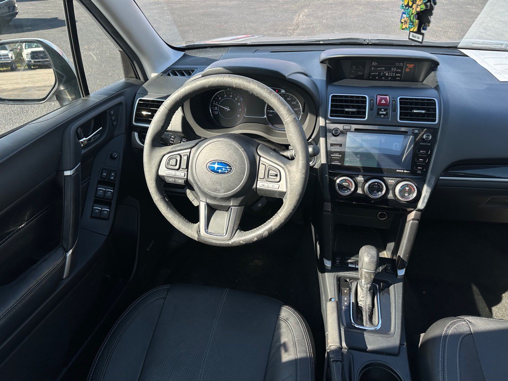 2017 Subaru Forester Image 15