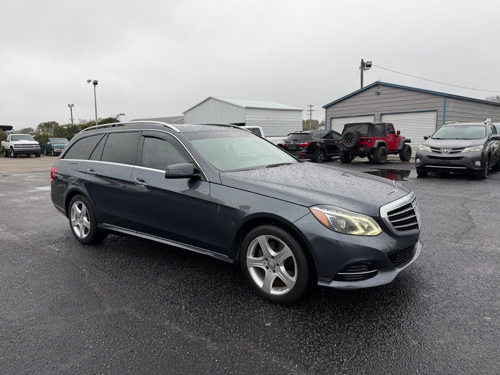 2014 Mercedes-Benz E-Class Image 4