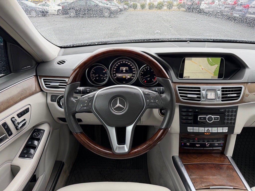 2014 Mercedes-Benz E-Class Image 7