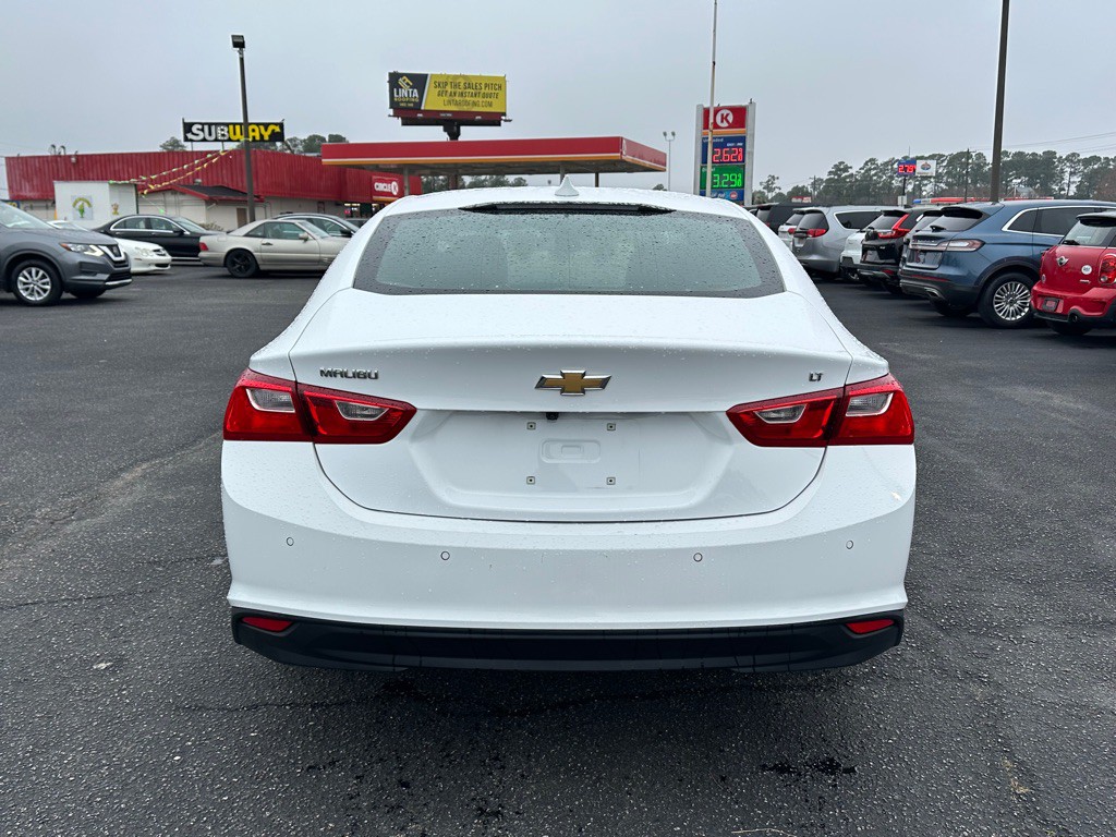 2024 Chevrolet Malibu Image 6