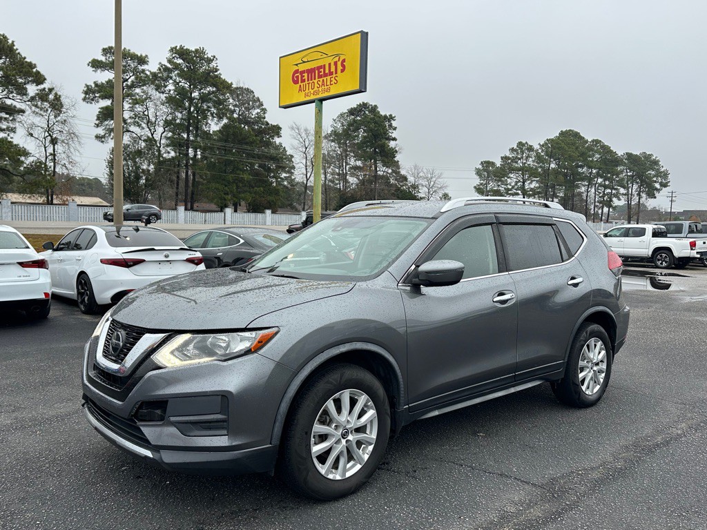 2019 Nissan Rogue Image 1