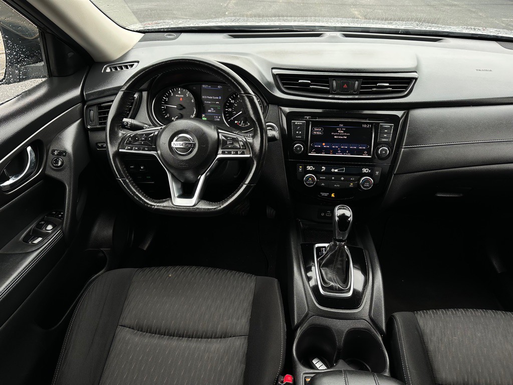 2019 Nissan Rogue Image 13